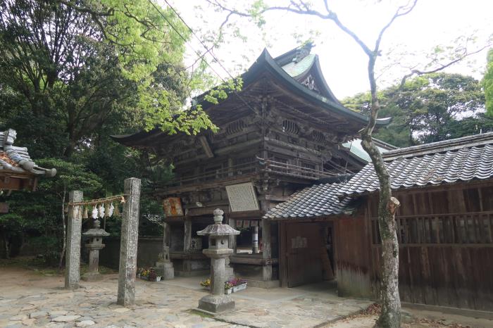 桜井神社本殿・拝殿・楼門